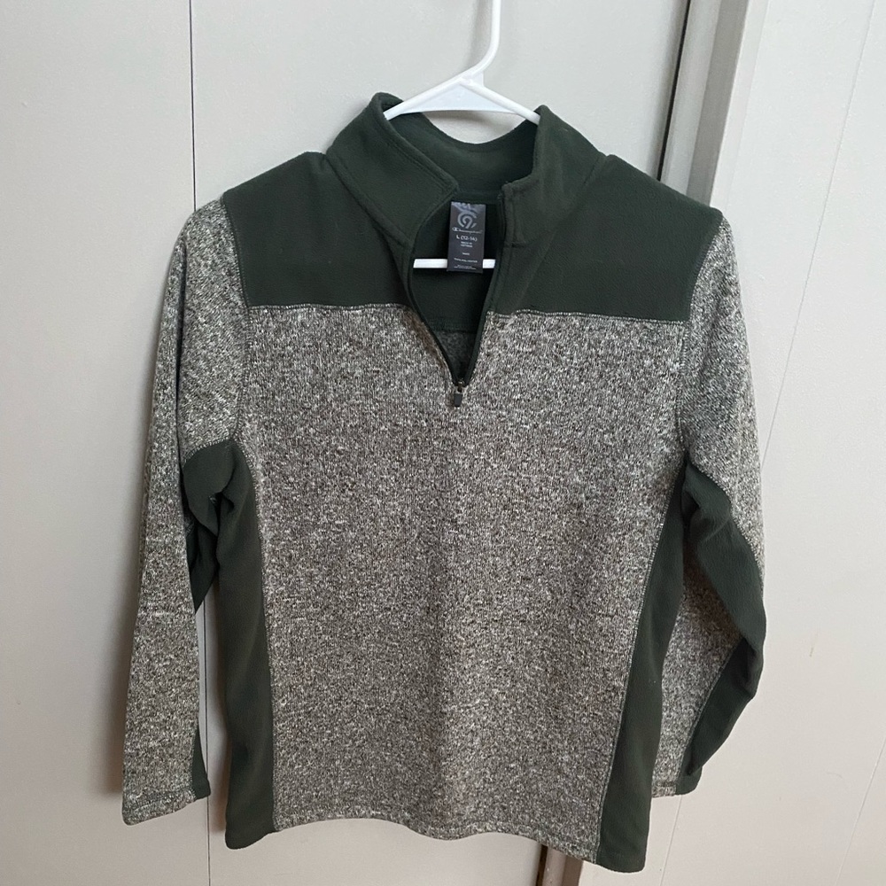 Champions Pullover Sweater